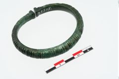 Foto von Bronzearmreif (NHMW-PRAE-025315)